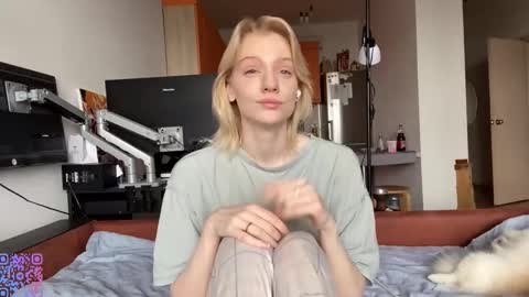 Anna online show from 03.23.26