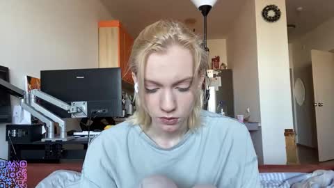 Anna online show from 03.24.26