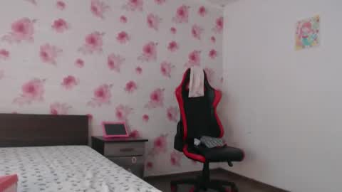 Snapshot of teressa_lovee chatting on 05.17.26 teressa_lovee online show from 05.17.26