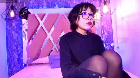 Snapshot of terraelowen chatting on 10.21.25 Terra Elowen online show from 10.21.25