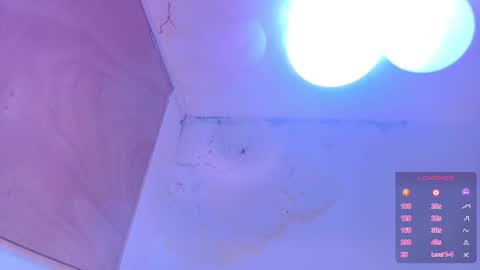 Snapshot of terraelowen chatting on 10.25.25 Terra Elowen online show from 10.25.25