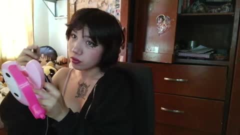 Terra Elowen online show from 05.06.26