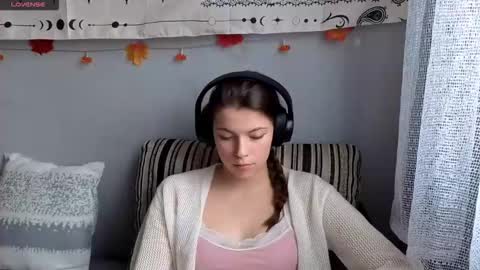 Anny Simpson online show from 11.27.25