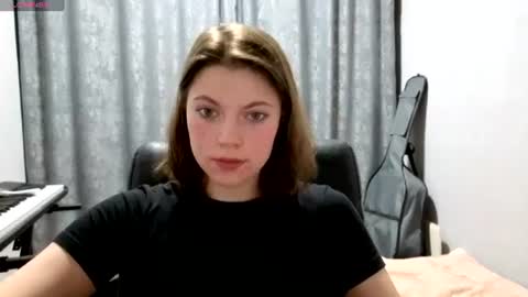 Anny Simpson online show from 06.19.26