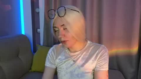Anny Simpson online show from 08.03.26