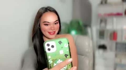 Snapshot of terri_jean69x chatting on 12.04.24 TERRI the girl will hunt you online show from 12.04.24