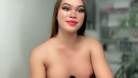 Snapshot of terri_jean69x chatting on 12.12.24 TERRI the girl will hunt you online show from 12.12.24