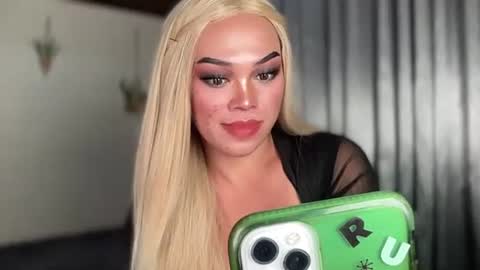 Snapshot of terri_jean69x chatting on 02.20.25 TERRI the girl will hunt you online show from 02.20.25