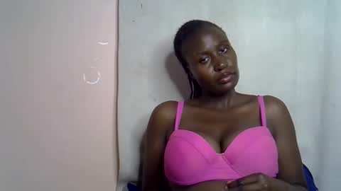 Snapshot of terriam chatting on 10.23.25 terriam online show from 10.23.25