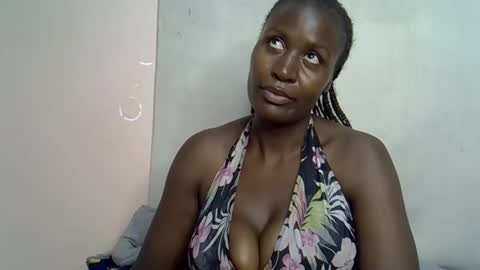 Snapshot of terriam chatting on 10.26.25 terriam online show from 10.26.25