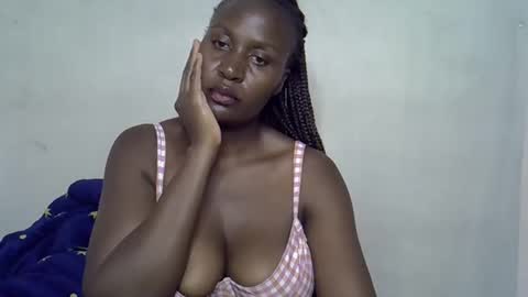 Snapshot of terriam chatting on 12.03.25 terriam online show from 12.03.25