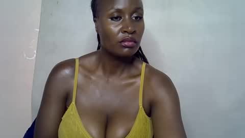 Snapshot of terriam chatting on 12.15.25 terriam online show from 12.15.25