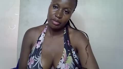 Snapshot of terriam chatting on 12.17.25 terriam online show from 12.17.25