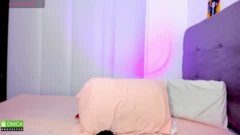 Tessa online show from 08.08.26