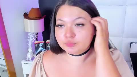 Snapshot of tessa_sinclaire chatting on 06.15.26 TERESA online show from 06.15.26