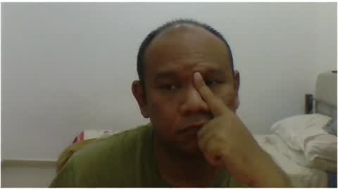 Snapshot of tested123 chatting on 08.04.26 yours online show from 08.04.26