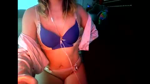 tetherbelle online show from 02.24.26