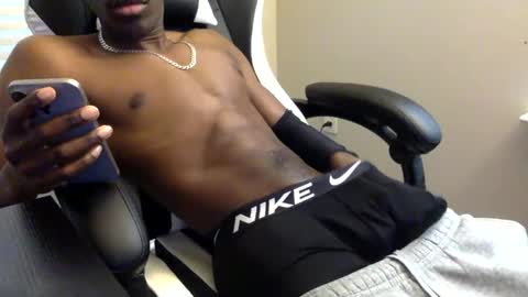 tevvdaren online show from 10.27.25