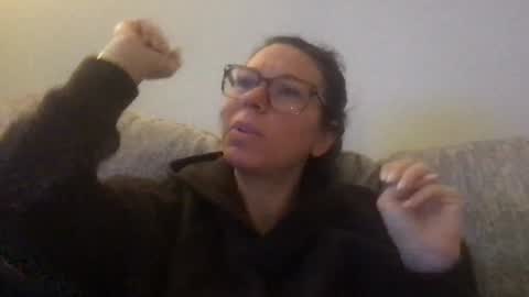 Snapshot of texas_blonde chatting on 03.28.26 Daphne Summers online show from 03.28.26