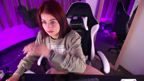 teylo_80as online show from 02.13.26