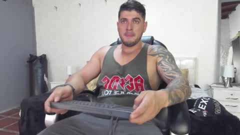 Snapshot of teylor_creed chatting on 02.13.25 teylor creed online show from 02.13.25