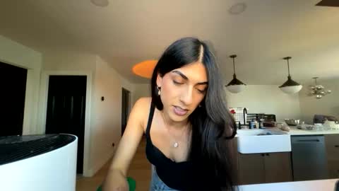 babygirlmami online show from 05.06.26