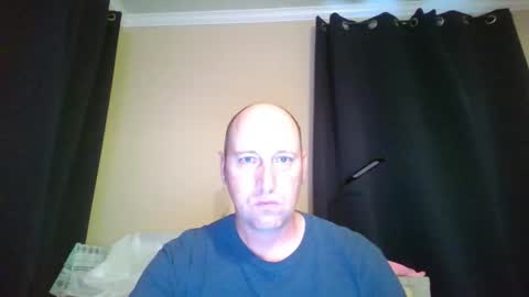 Snapshot of th372019 chatting on 11.24.25 country cock 2020 online show from 11.24.25