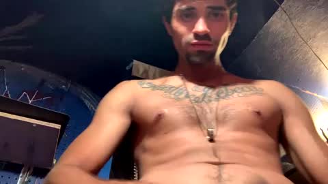 Snapshot of thagoonpaco chatting on 10.04.25 thagoonpaco online show from 10.04.25