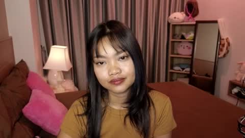 AbbieThai  online show from 01.16.26