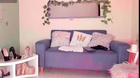 Thais online show from 01.24.25