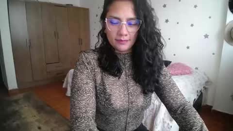    online show from 10.17.25