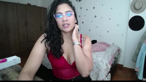    online show from 11.09.25