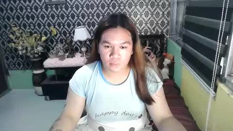 Snapshot of thaliafoxyummy chatting on 02.22.25 thaliafoxyummy online show from 02.22.25