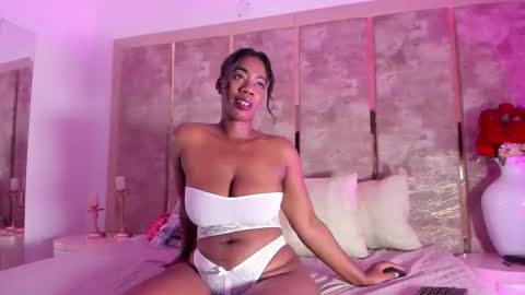 ThaliaWest online show from 05.05.26