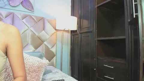 Thalya online show from 02.28.26