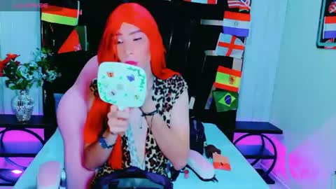 Snapshot of thamara_roberts chatting on 06.25.26 thamara_roberts online show from 06.25.26