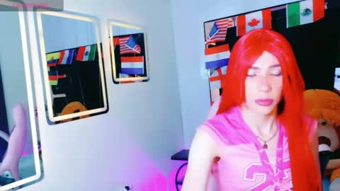 Snapshot of thamara_roberts chatting on 06.26.26 thamara_roberts online show from 06.26.26