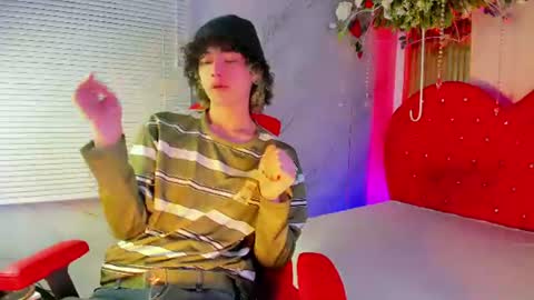 thanier_18 online show from 06.19.26
