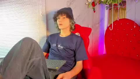 thanier_18 online show from 06.20.26