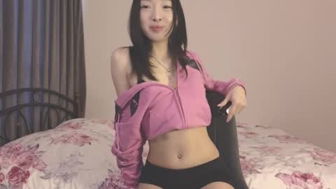 Snapshot of thanos_world1321002 chatting on 10.05.25 thanos_world1321002 online show from 10.05.25