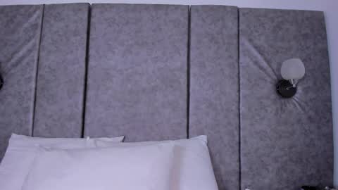 Snapshot of thara_webstter chatting on 02.19.26 thara webstter online show from 02.19.26