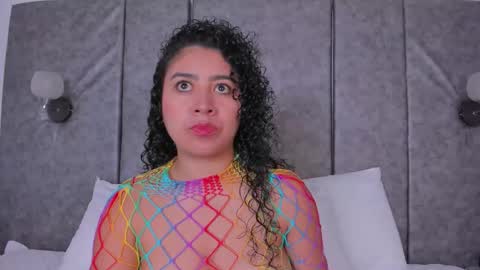 Snapshot of thara_webstter chatting on 02.20.26 thara webstter online show from 02.20.26