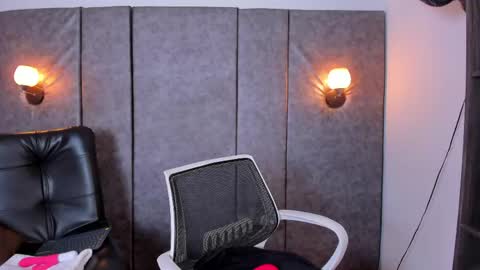 thara webstter online show from 04.25.26
