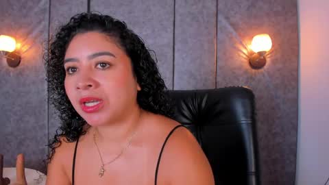 Snapshot of thara_webstter chatting on 05.30.26 thara webstter online show from 05.30.26