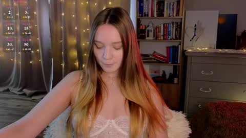 Snapshot of thatonerabbit chatting on 02.11.26 Alice online show from 02.11.26