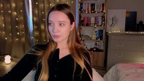 Snapshot of thatonerabbit chatting on 02.23.26 Alice online show from 02.23.26