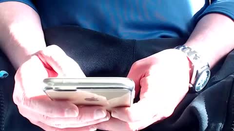 Snapshot of the1pocketrocket chatting on 03.02.25 the1pocketrocket online show from 03.02.25