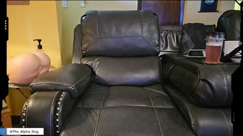 the_alpha_dog_xxx online show from 02.01.25