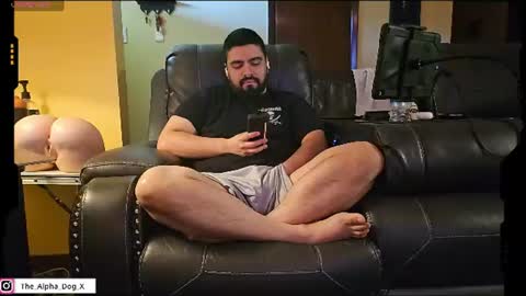 Snapshot of the_alpha_dog_xxx chatting on 06.10.26 the_alpha_dog_xxx online show from 06.10.26