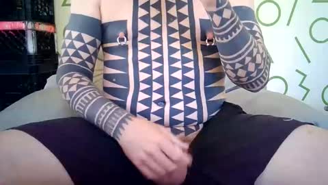 chrisy online show from 05.04.26